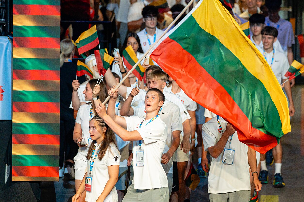 Iškilminga atidarymo ceremonija prasidėjo Europos jaunimo vasaros olimpinis festivalis